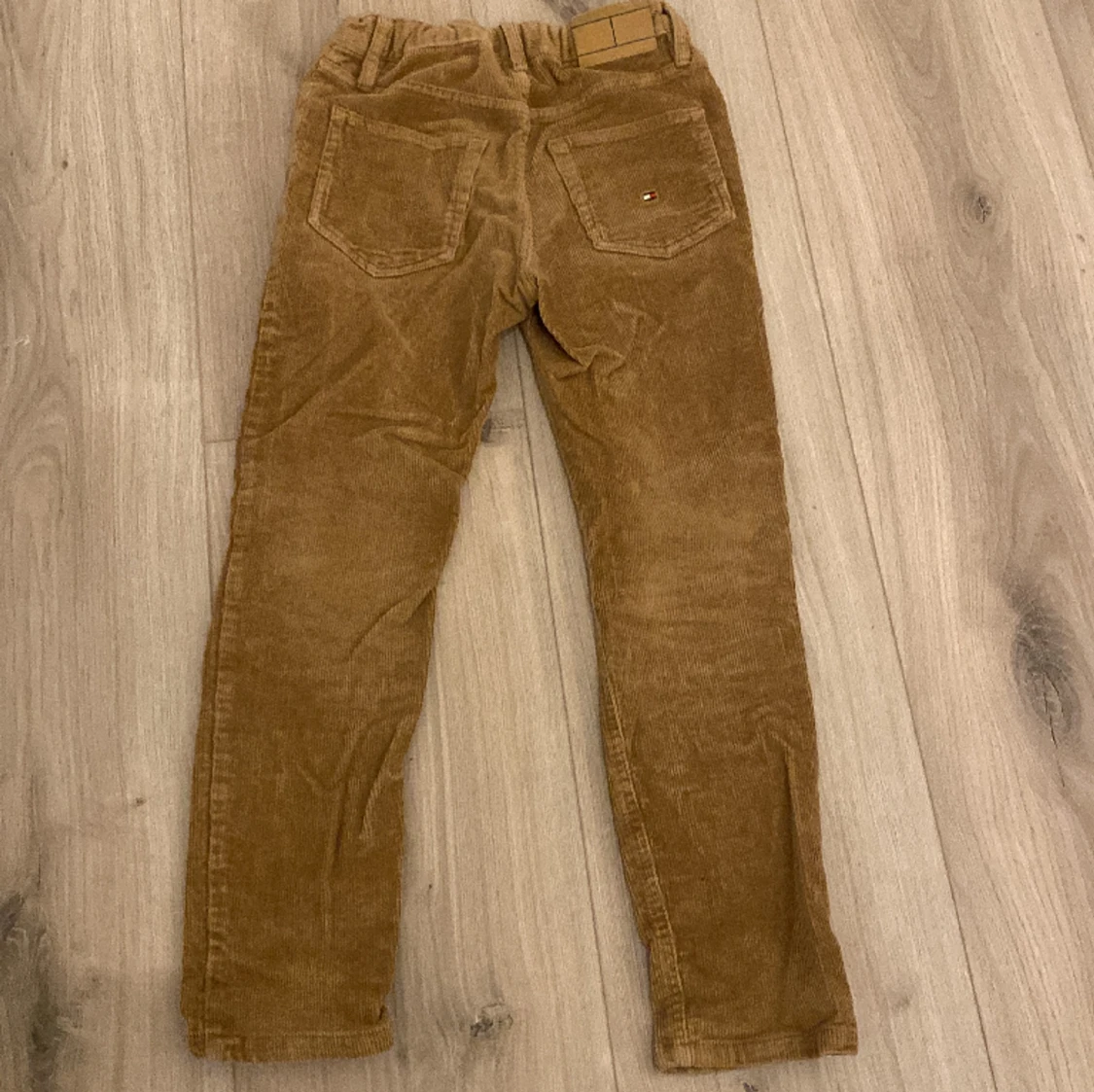 manchester byxor tommy hilfiger