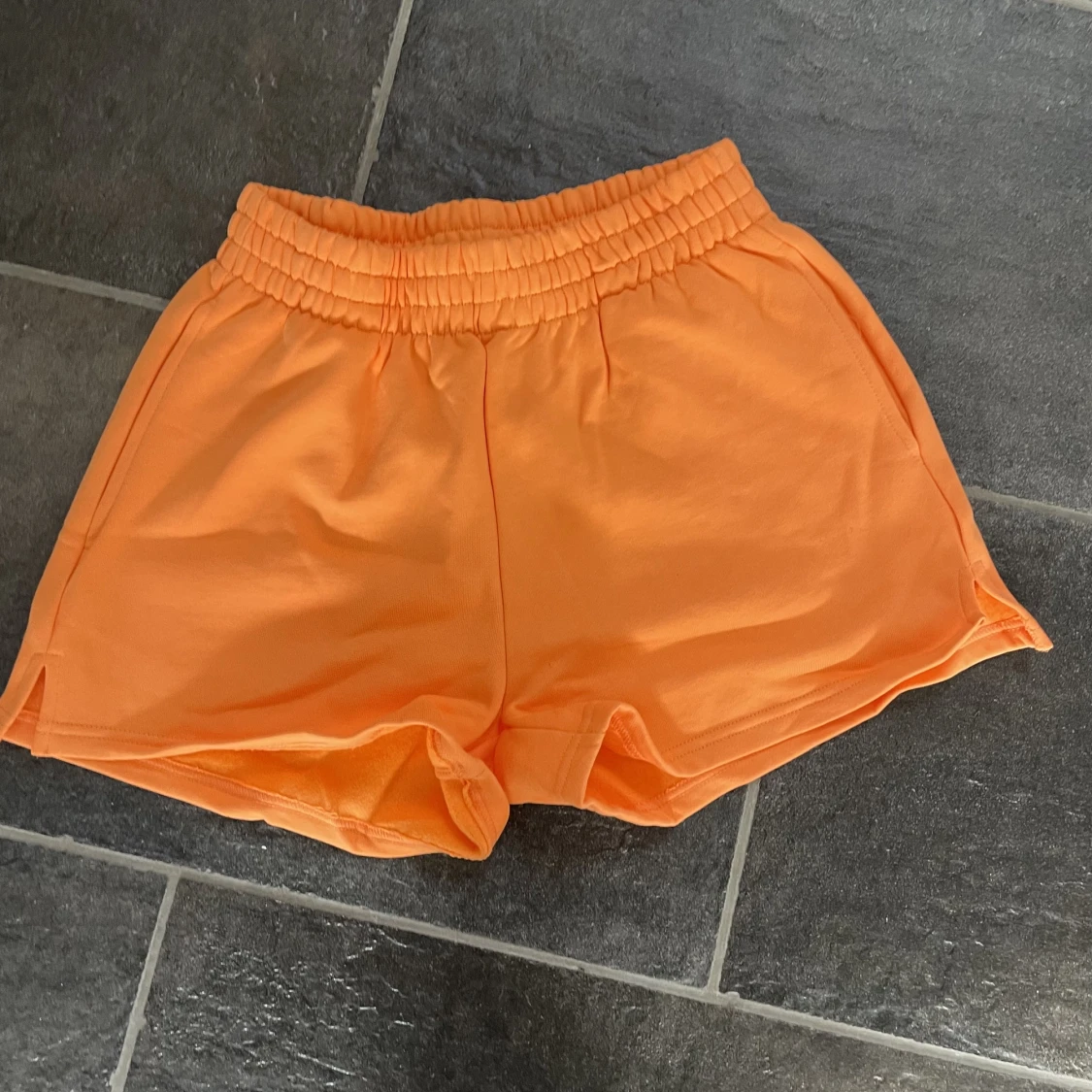 Oranget mjukisset  - 90