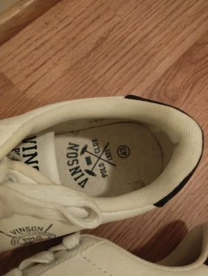 Nya polo skor - Helt nya storlek 44