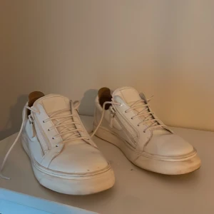 Giuseppe zanotti - Hej säljer nu mina zanottis då jag har skaffat andra skor 