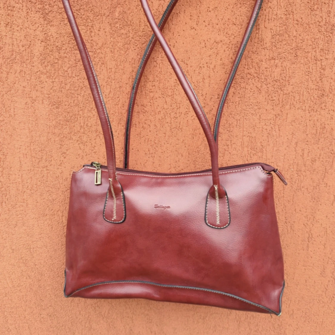 röd shoulder bag väska