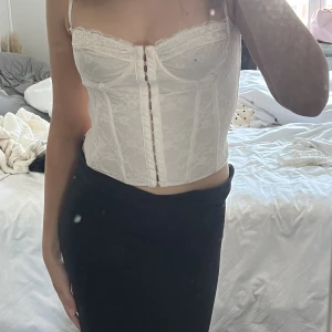 Korsett - Korsettopp i bra skick