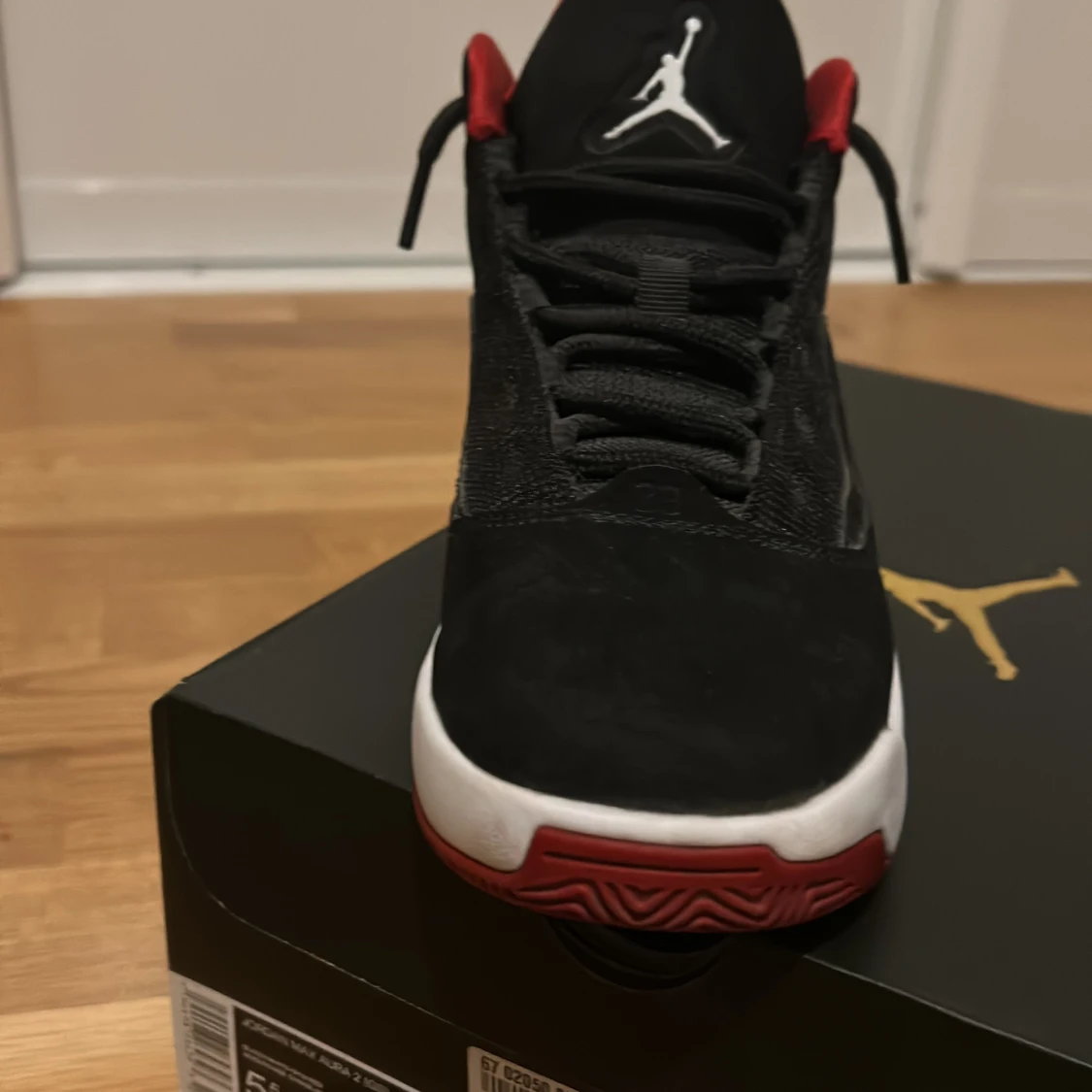 Jordan Max Aura 2 (GS) Storlek 38 - 90