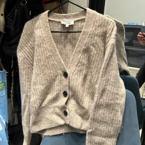 & other stories - Kofta, använd men bra skick