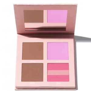 Caia Jasmine pallete - Säljer min jättefina pallete ifrån Caia som inte går att köpa längre❤️ Den har några skador utan på palleten och har använt blushen några gånger❤️