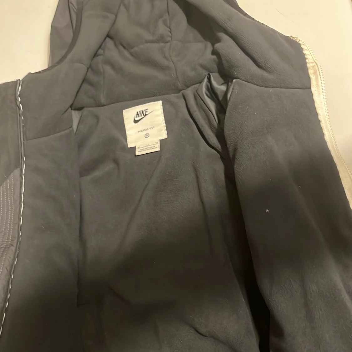 Nike jacka  - 90