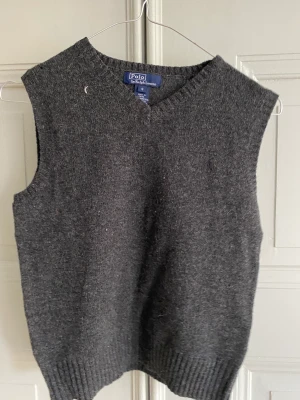 Polo vest - En gammal vest från min mamma. Från ungefär 2000-talet.
