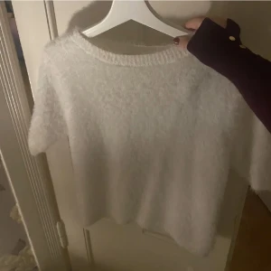 Lurvig tröja  - Lurvig tröja