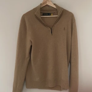 Ralph Lauren halv-zip - väldigt fin och väldigt skön half zip från raffe 