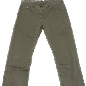 Gröna byxor  - Skick 8/19