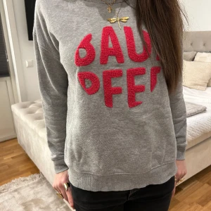 Baum und pferdgarten sweatshirt  - Så snygg