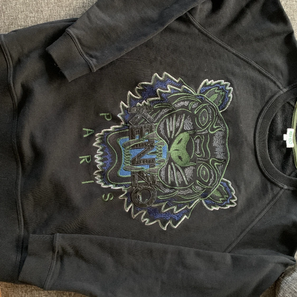 Kenzo sweatshirt 