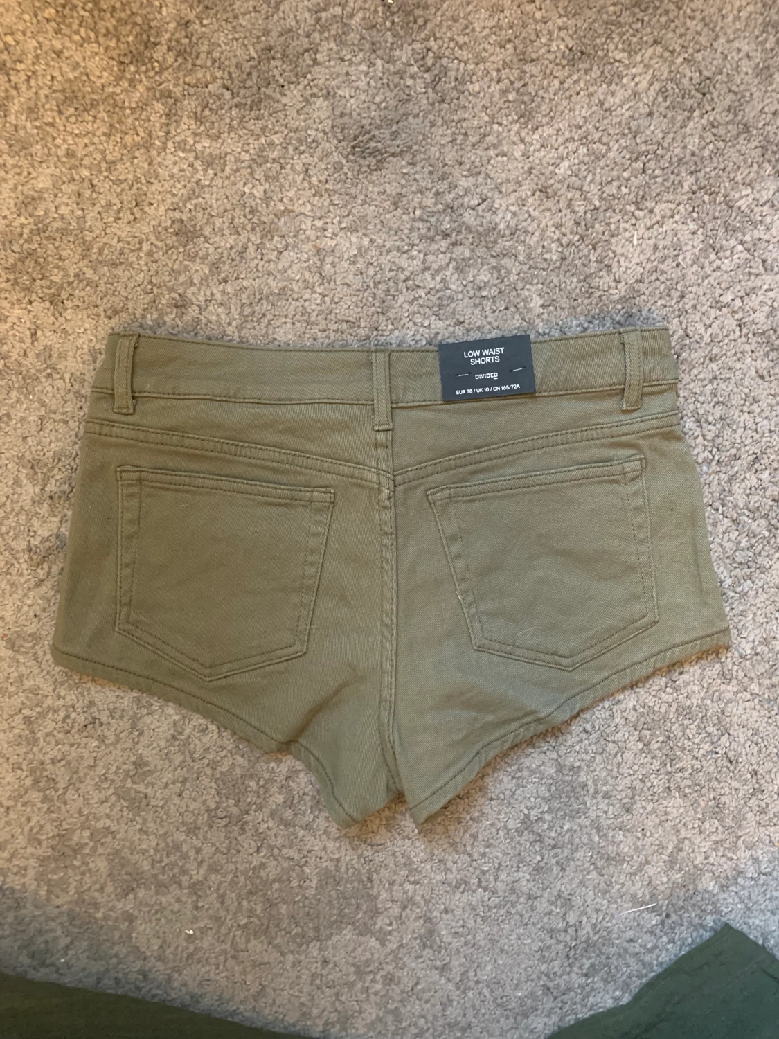 low waist jeans shorts. - 90