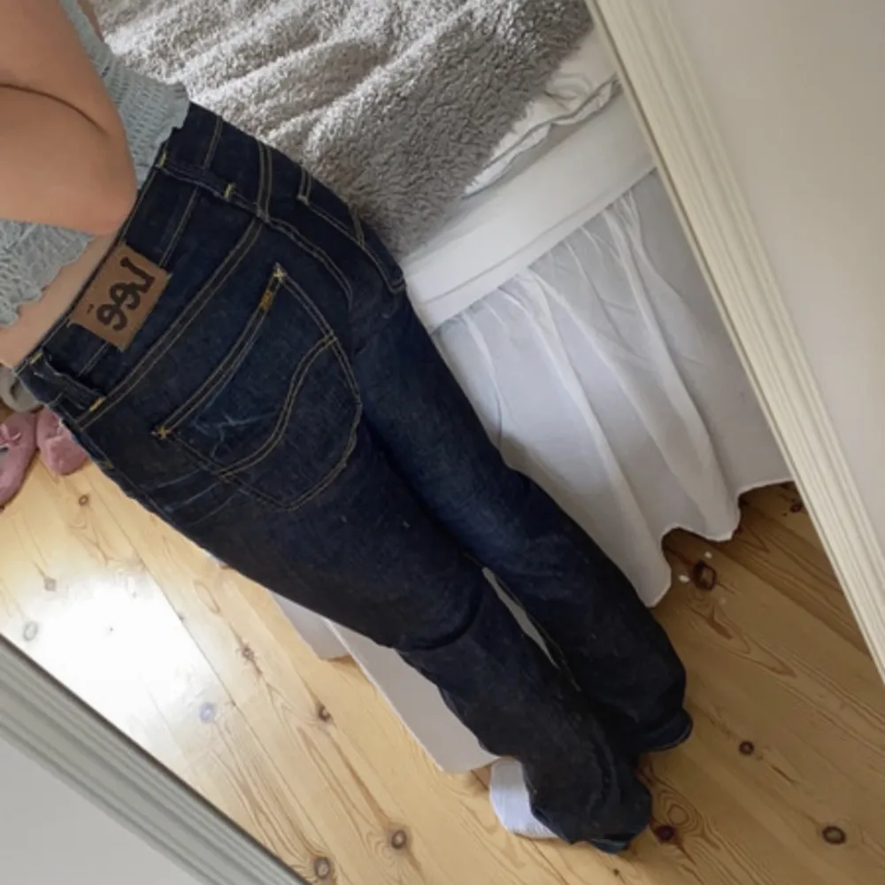 Lee jeans storlek 28/32🥰🥰 bra skick . Jeans & Byxor.