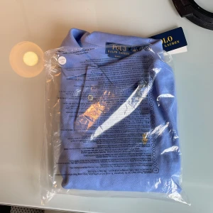 Raphl lauren piké  - Ralph lauren pike skick 10/10! 