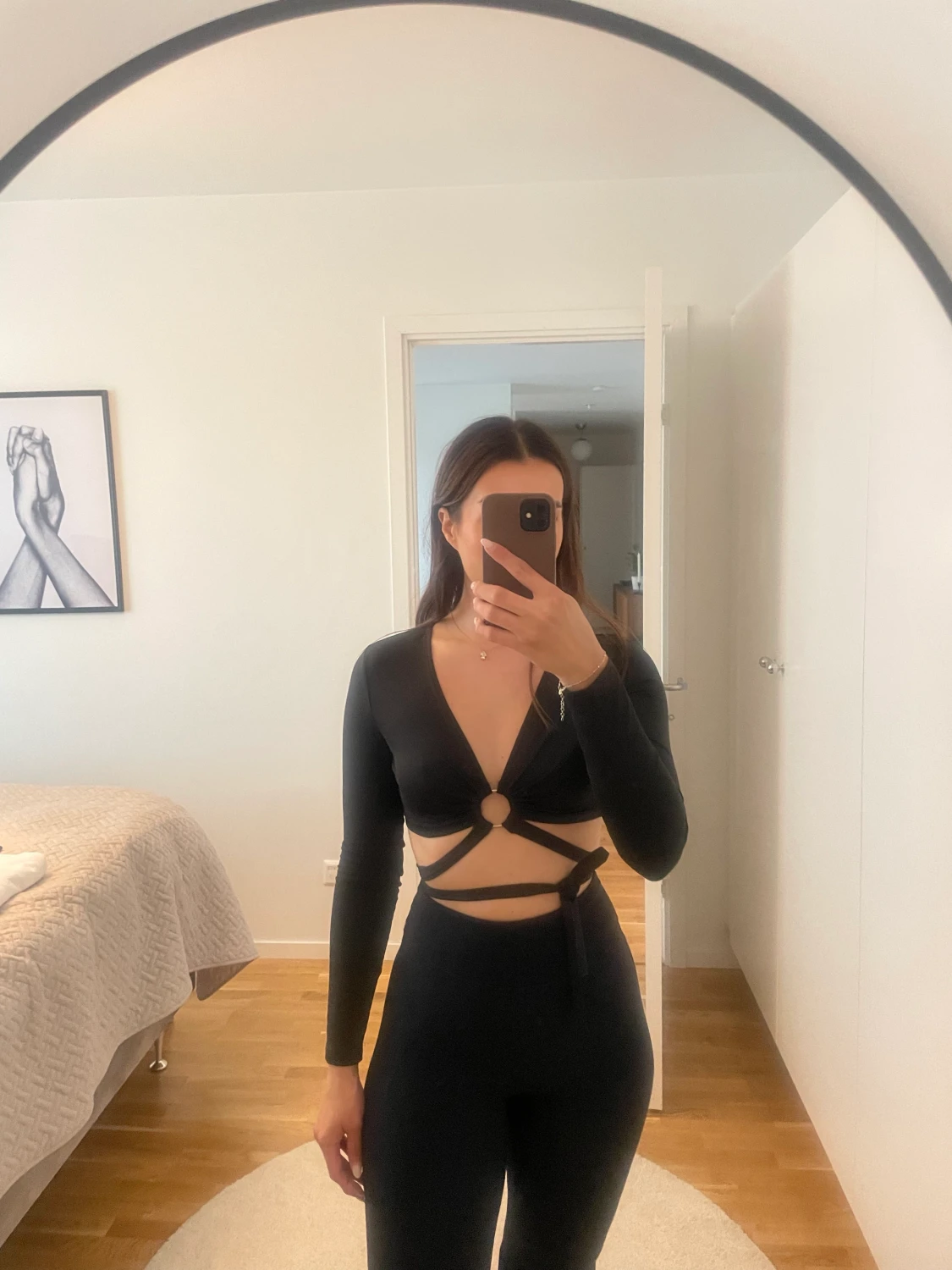 Topp med knytband runt