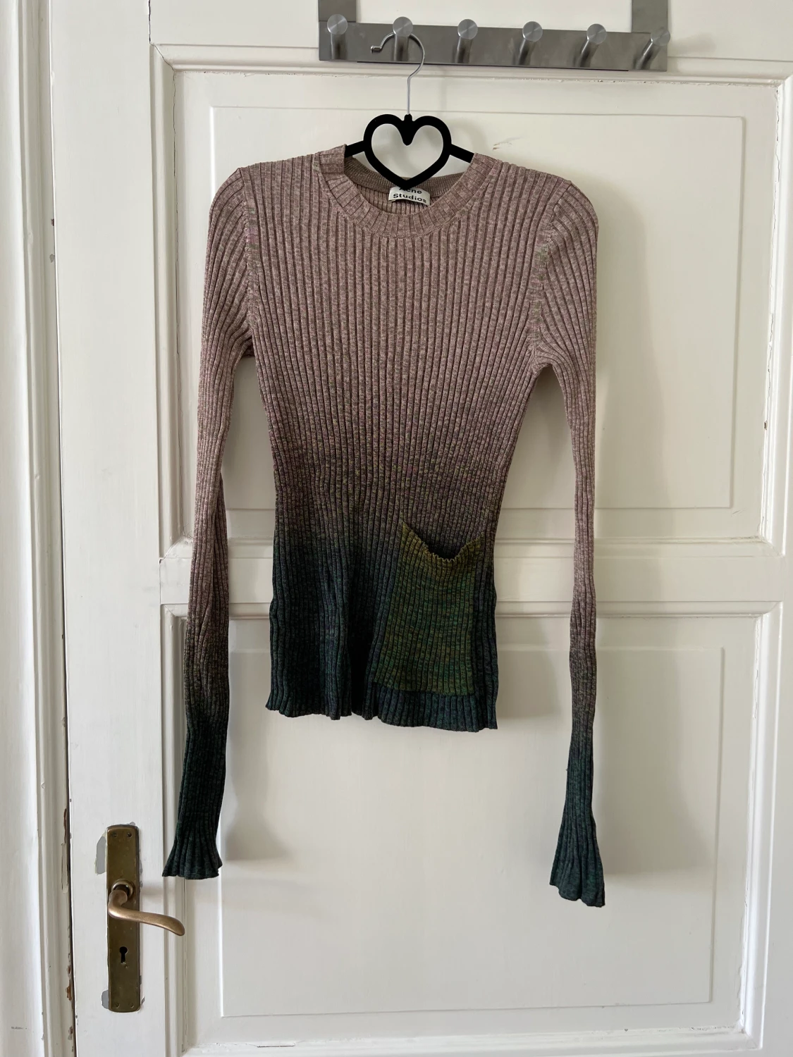 Acne studios topp i gradient 