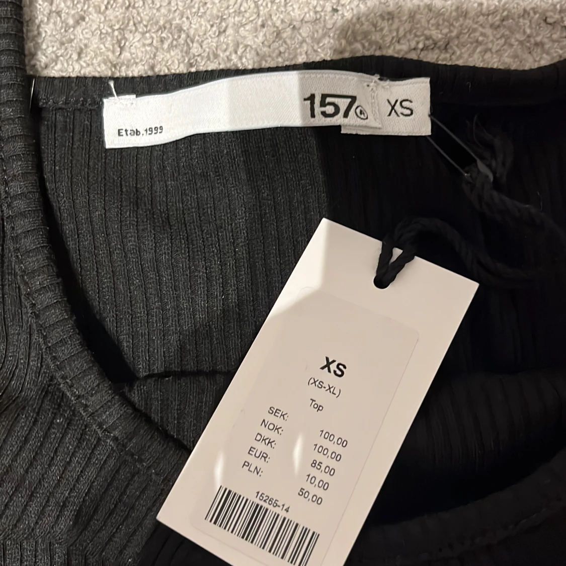 Svart top - 91