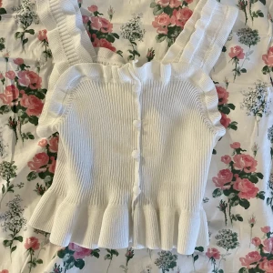 Coquette topp - Tar endast swish och frakten är 45kr! 💕 Köpte den här toppen i Korea!