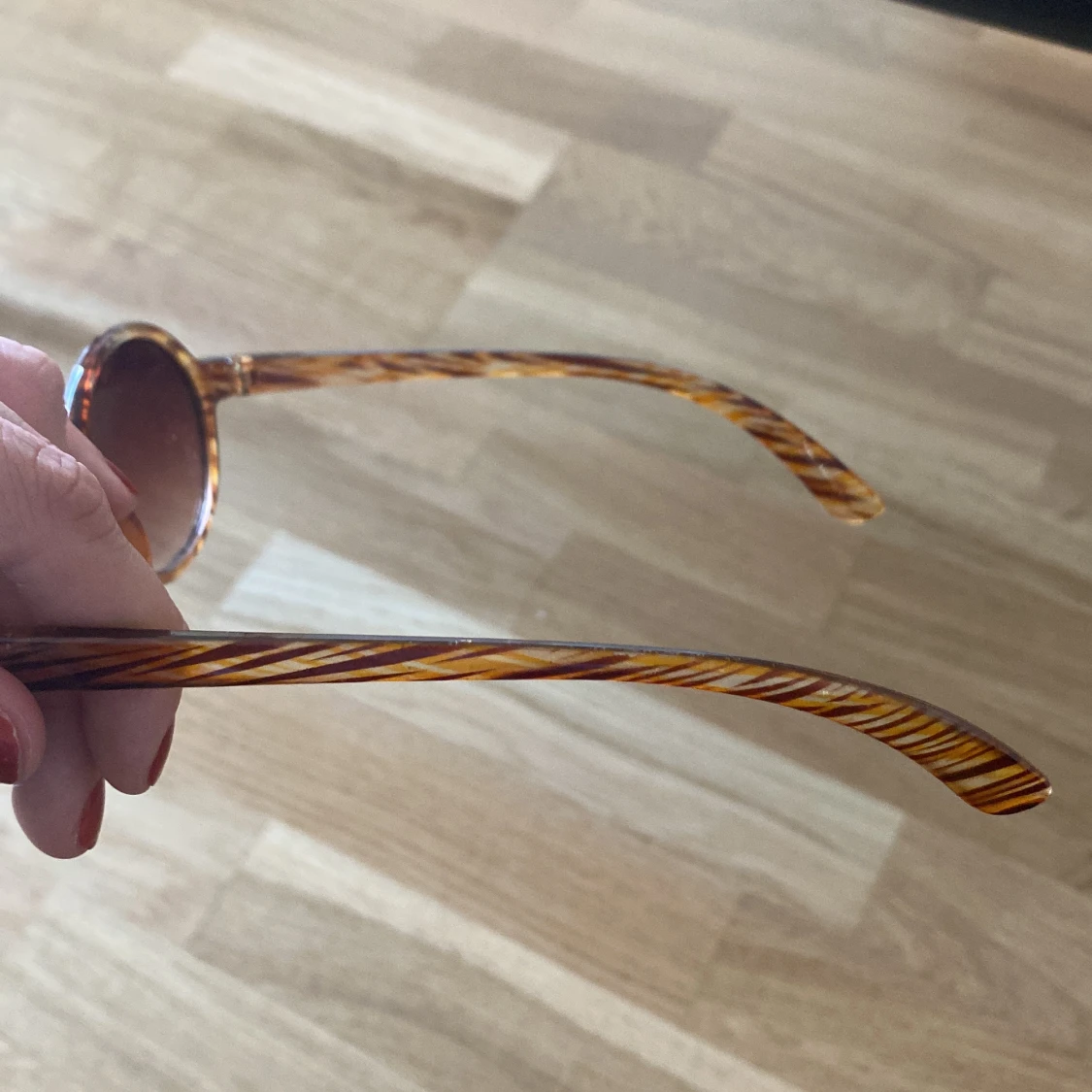 Runda solglasögon - 90