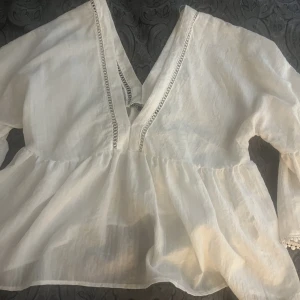 Zara blus - Zara blus strl S fint skick💕
