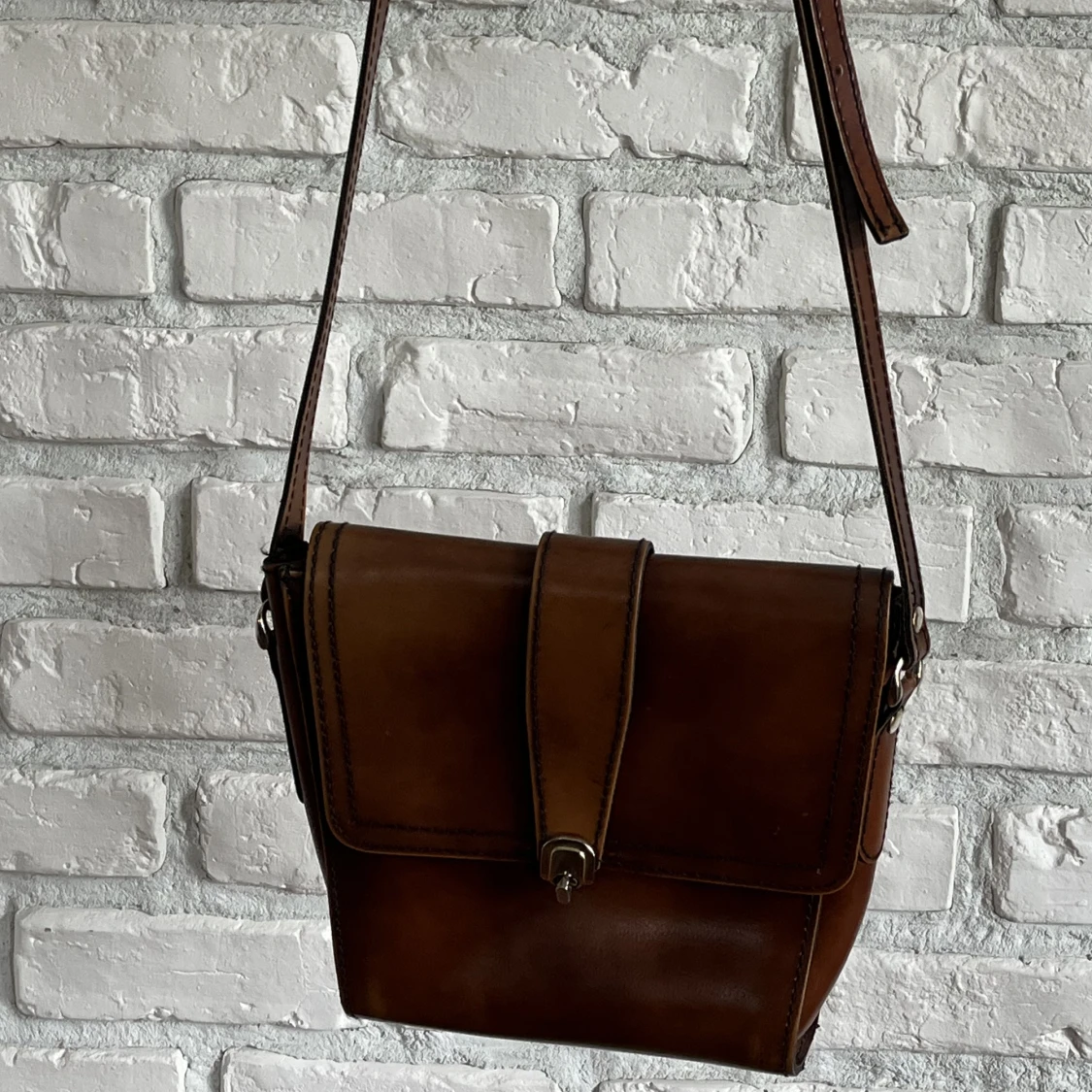 Brun läder väska  - 90