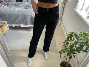 Manschetter byxor  - Manschetter byxor ifrån Tommy Hilfiger, knappt använda 