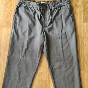 Arket byxor - Använda 1 gång.