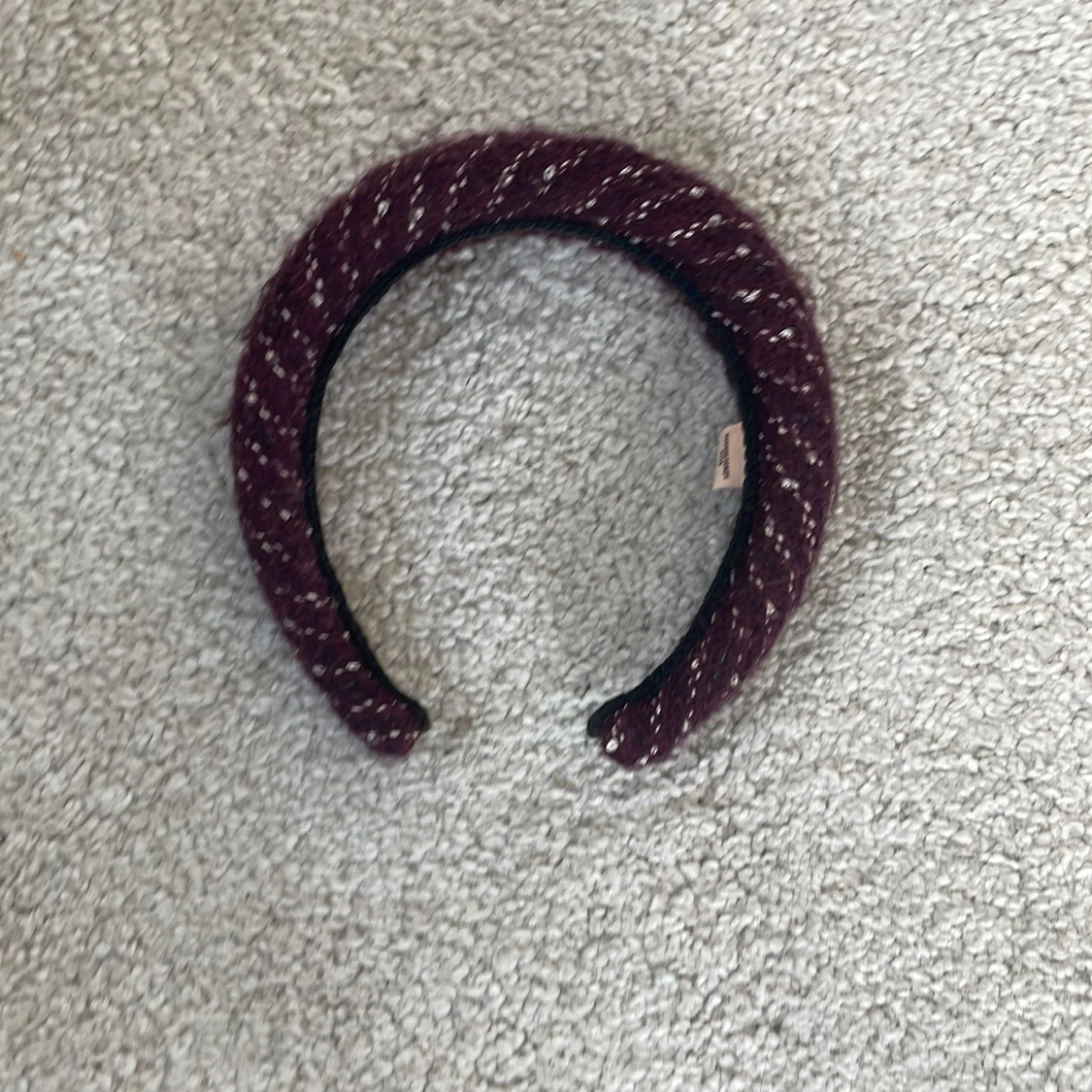 säljer becksödergard hårband 