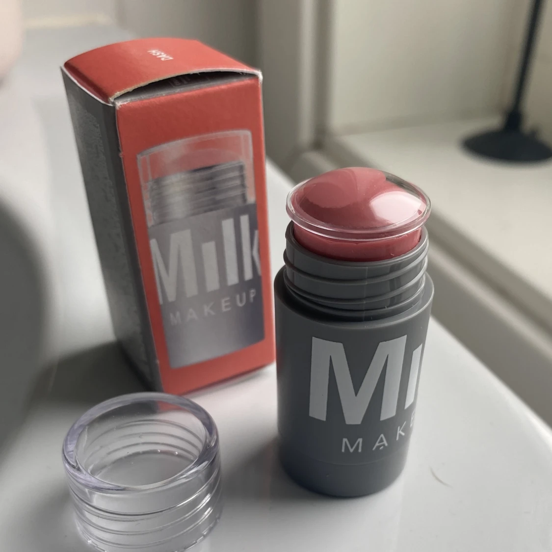 Milk blush 
