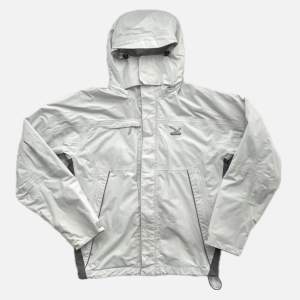 -Salewa alpinist ptx vintage retro outdoor rain jacket -size: large -dirty in some areas, easily washed off