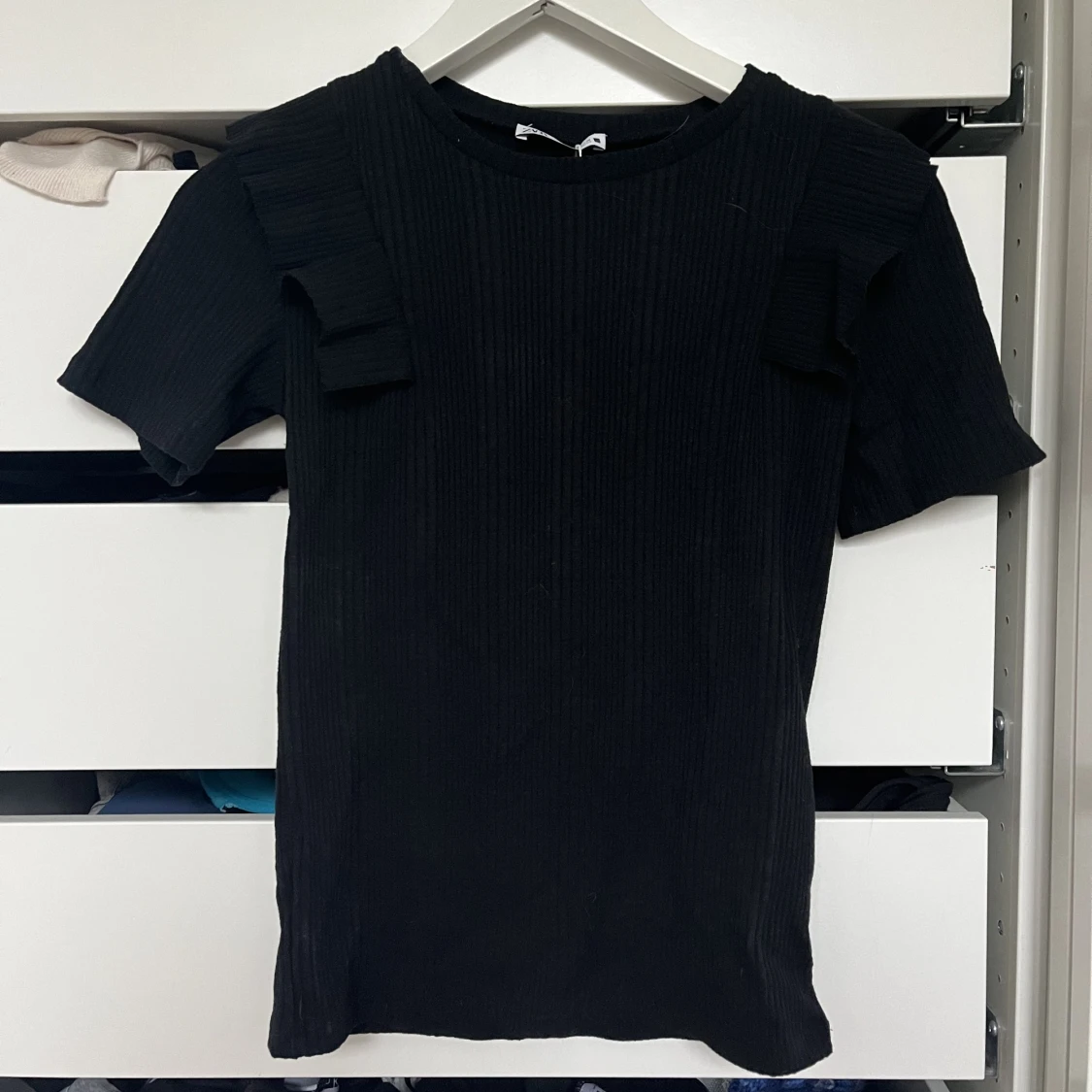 Svart söt zara t-shirt 