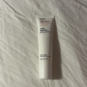 indy beauty sos spot treatment - indy beauty spot treatment 🤍 therese lindgrens märke, lägg denna produkt på finnar för att få dem att minska 🤍