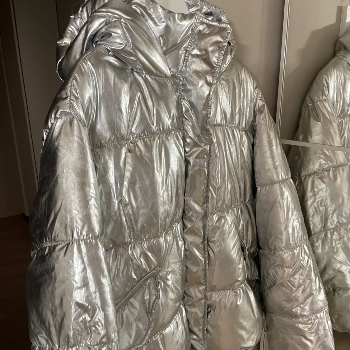 Silvrig vinterjacka  - 90