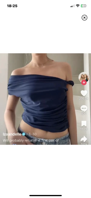 Blå one shoulder topp - Säljer denna ursnygga toppen från zara som är slutsåld i alla storlekar!! Använd endast en gång 💙💙