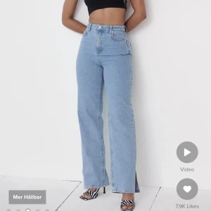 Jeans Nakd  - Jeans NA-KD strl 36 med en slit nertill. 