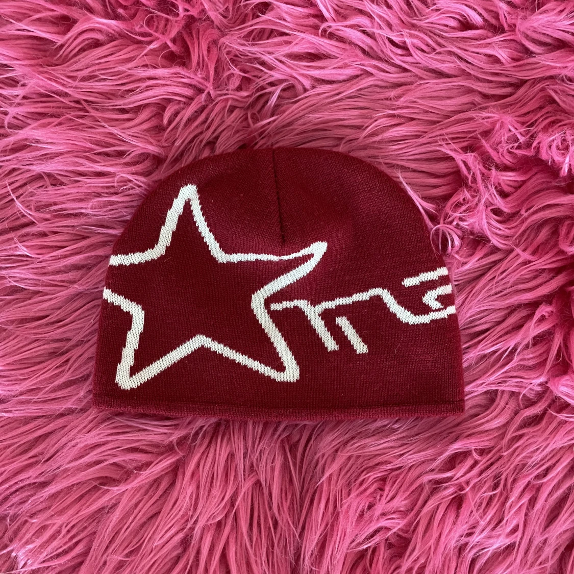 Beanie med stjärna