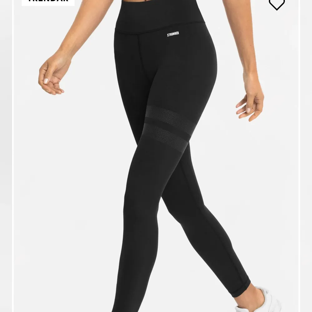 Jag säljer ett par stronger tights använda Max 1 gång, dom kommer inte till användning då väljer jag att sälja dom. Dom är i jätte bra skick och är som nya. Kom privat för mer bilder.. Övrigt.