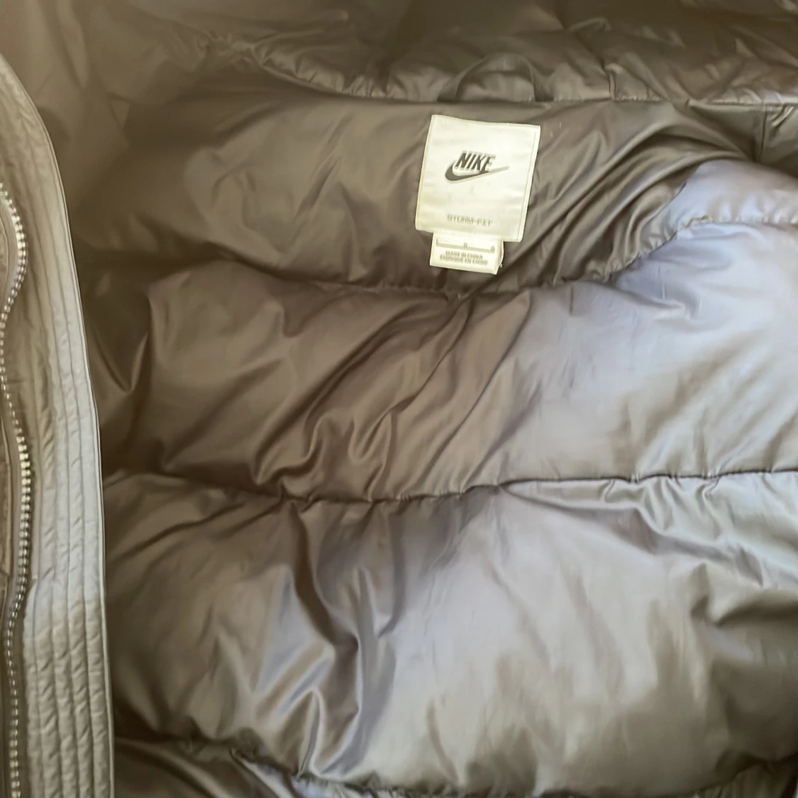 Svart Nike jacka  - 91