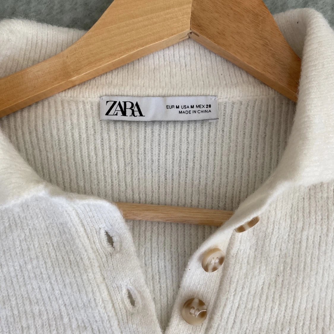Zara stickad  t-shirt  - 91