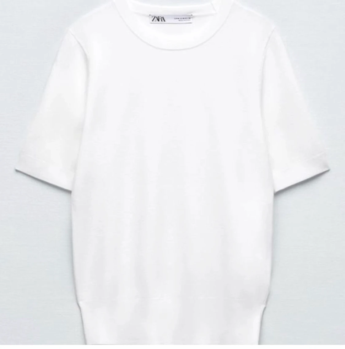 Zara vit stickad tshirt