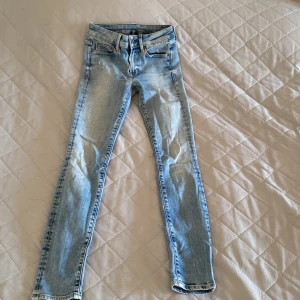 Snygga GStar jeans slimfit - Min favoritmodell men vuxit ur dom … Stl 25/32