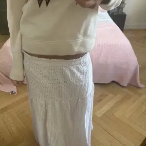 Super fin populär Maxi kjol från Lindex  Använd få gånger! 