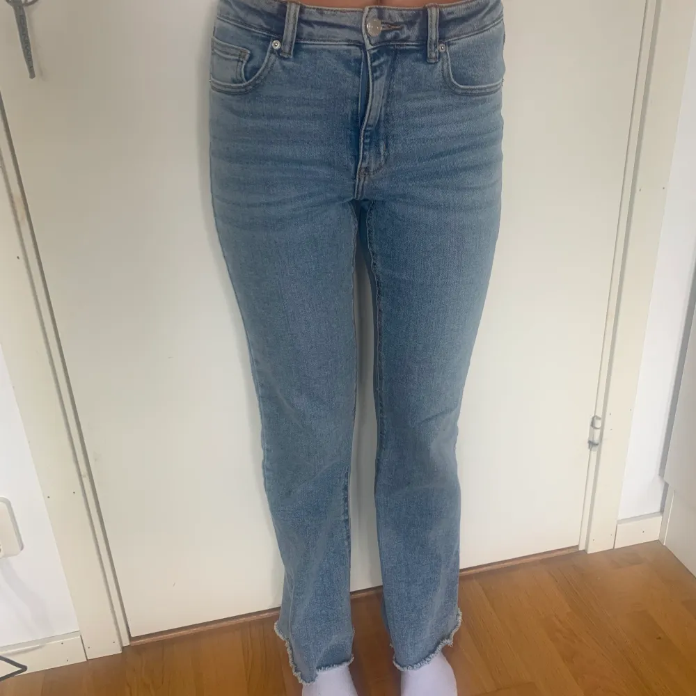 Väldigt bekväma och sköna jeans från Gina i storlek 158 , använd fåtal gånger . Jeans & Byxor.