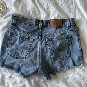 lågmidjade levis shorts  - så snygga!