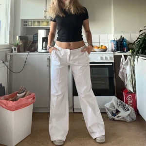 Vita kostymbyxor! - Världens snyggaste baggy kostymbyxor! 