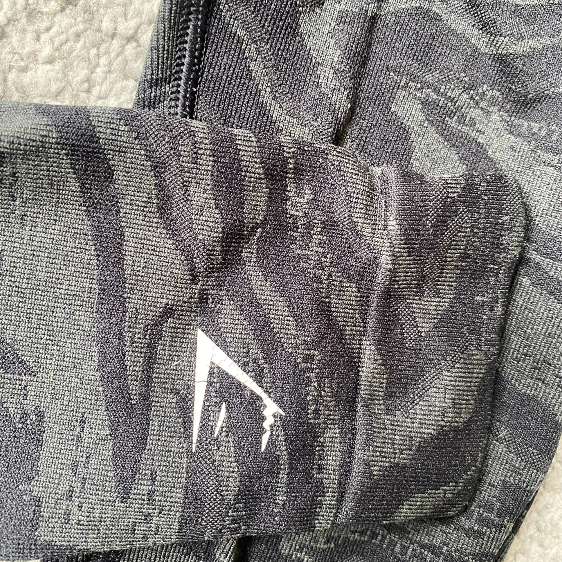 Gymshark tights  - 90