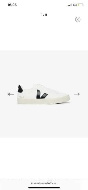 Skor  - Säljer nu mina Veja skor om ni vill ha bild på dom skriv privat, köpte dom för ett halvår sedan och det finns inga defekter på dem ❤️❤️