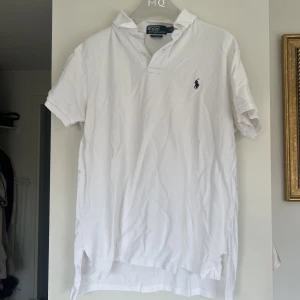 Ralph lauren tröja  - Knappt använd storlek L