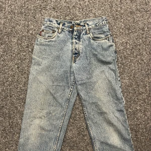 Rocky jeans - Snygga jeans i bra skick 